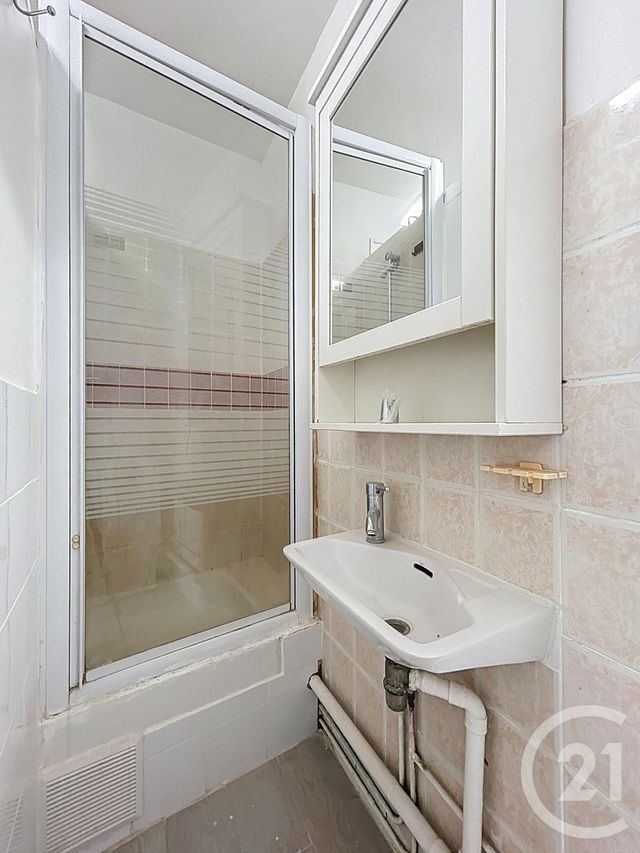 Appartement F2 &agrave; vendre - 2 pi&egrave;ces - 22,84 m2 - Paris - 75020 - ILE-DE-FRANCE