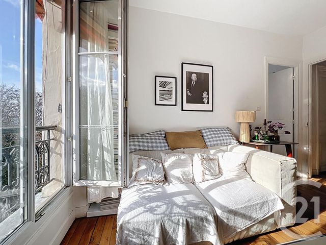 Appartement T2 &agrave; vendre - 2 pi&egrave;ces - 32,50 m2 - Paris - 75020 - ILE-DE-FRANCE