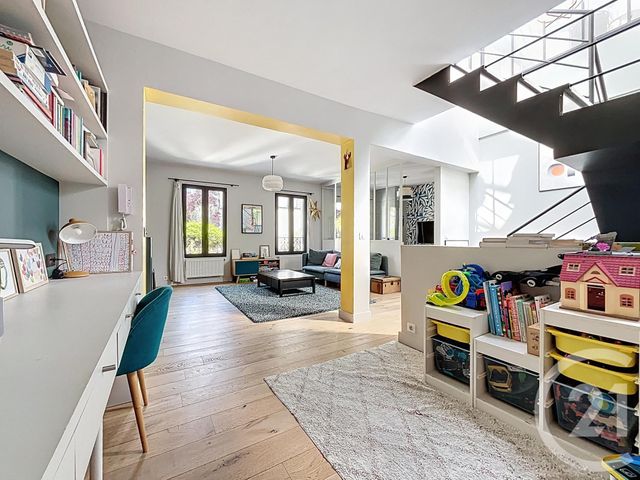 Appartement F6 &agrave; vendre - 6 pi&egrave;ces - 142 m2 - Paris - 75020 - ILE-DE-FRANCE