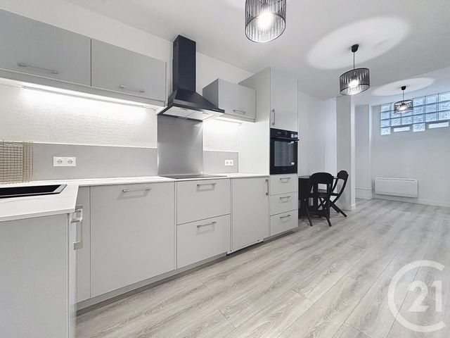 Appartement F2 &agrave; louer - 2 pi&egrave;ces - 65,57 m2 - Paris - 75020 - ILE-DE-FRANCE