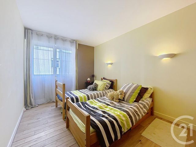 Appartement F5 &agrave; vendre - 5 pi&egrave;ces - 115,16 m2 - Paris - 75020 - ILE-DE-FRANCE