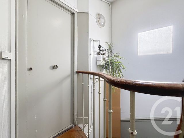 Appartement Chambre &agrave; vendre - 1 pi&egrave;ce - 10,31 m2 - Paris - 75020 - ILE-DE-FRANCE