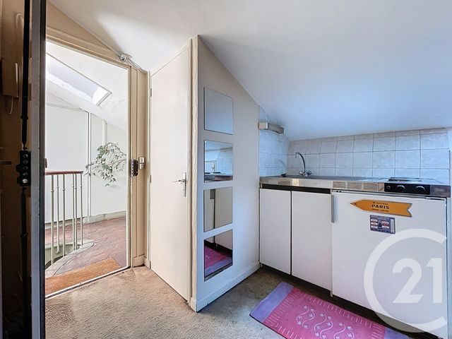 Appartement Chambre &agrave; vendre - 1 pi&egrave;ce - 10,31 m2 - Paris - 75020 - ILE-DE-FRANCE