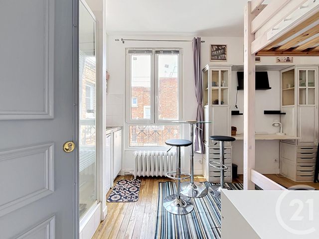 Appartement Studio &agrave; vendre - 1 pi&egrave;ce - 9,94 m2 - Paris - 75020 - ILE-DE-FRANCE