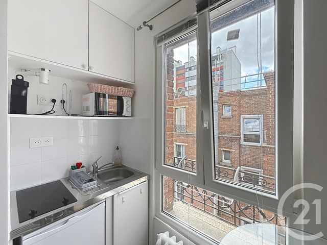 Appartement Studio &agrave; vendre - 1 pi&egrave;ce - 9,94 m2 - Paris - 75020 - ILE-DE-FRANCE