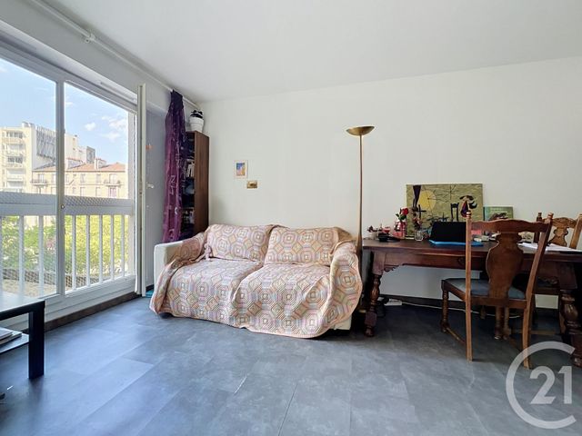 Appartement T1 &agrave; vendre - 1 pi&egrave;ce - 28,40 m2 - Paris - 75020 - ILE-DE-FRANCE