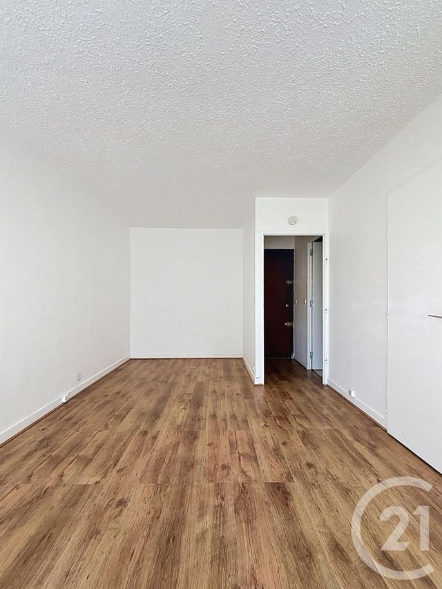 Appartement F1 &agrave; louer - 1 pi&egrave;ce - 26 m2 - Paris - 75020 - ILE-DE-FRANCE