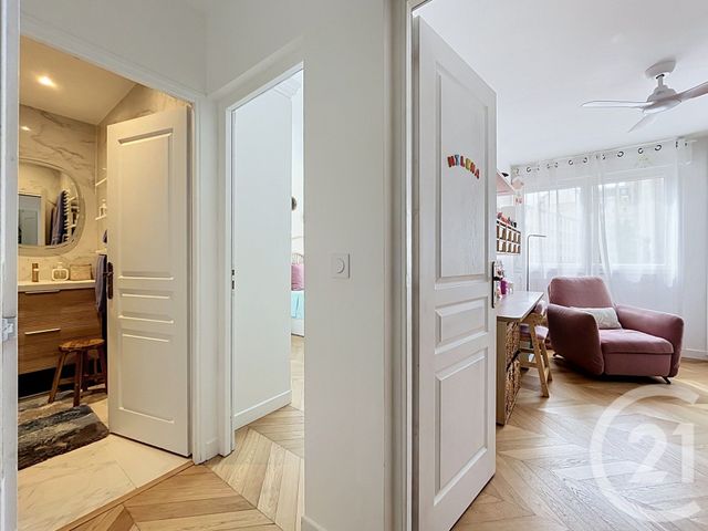 Appartement F3 &agrave; vendre - 3 pi&egrave;ces - 65,80 m2 - Paris - 75020 - ILE-DE-FRANCE