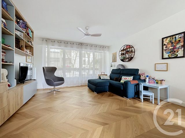 Appartement F3 &agrave; vendre - 3 pi&egrave;ces - 65,80 m2 - Paris - 75020 - ILE-DE-FRANCE
