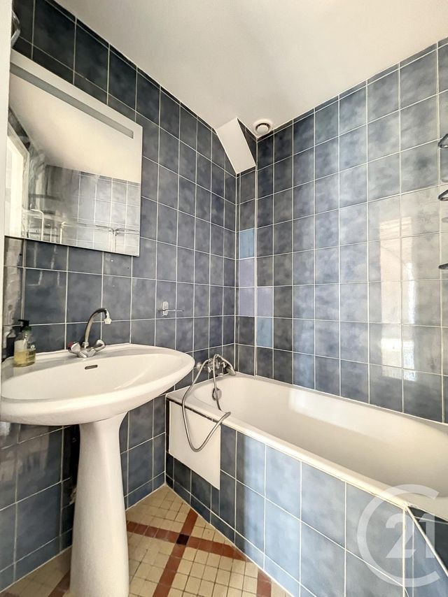 Appartement F3 &agrave; louer - 3 pi&egrave;ces - 88,68 m2 - Paris - 75020 - ILE-DE-FRANCE