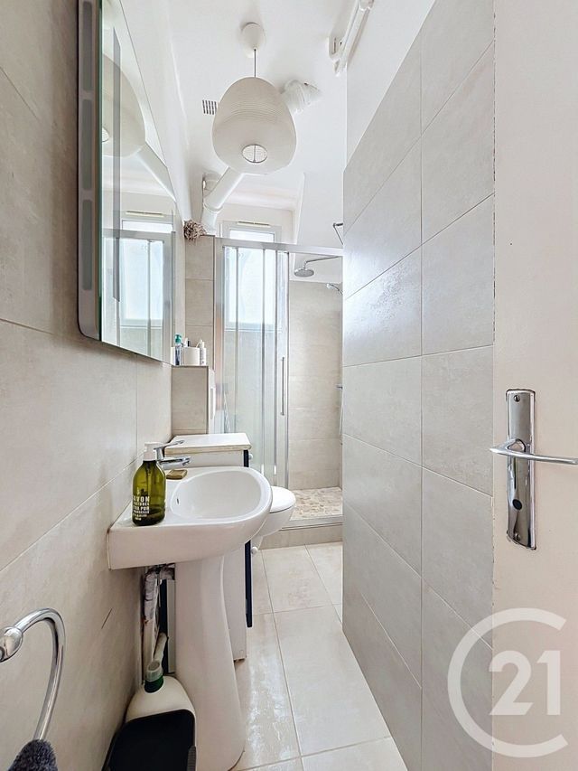 Appartement Studio &agrave; vendre - 1 pi&egrave;ce - 23,24 m2 - Paris - 75020 - ILE-DE-FRANCE