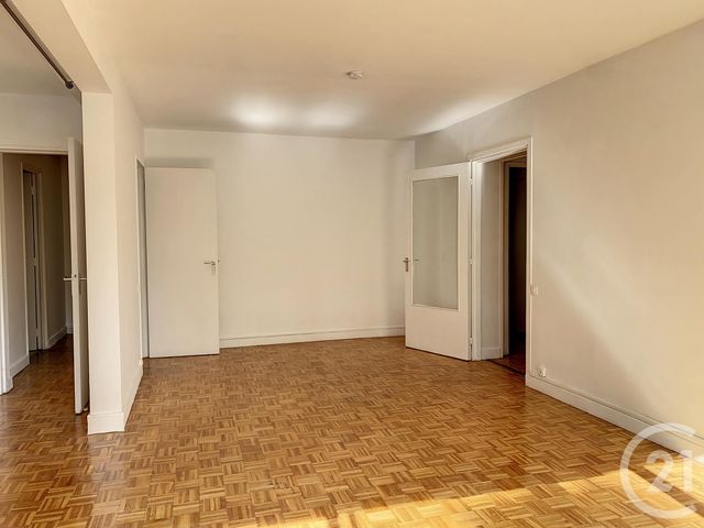 Appartement F4 &agrave; louer - 4 pi&egrave;ces - 97 m2 - St Cloud - 92 - ILE-DE-FRANCE
