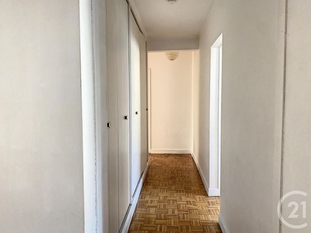 Appartement F4 &agrave; louer - 4 pi&egrave;ces - 97 m2 - St Cloud - 92 - ILE-DE-FRANCE