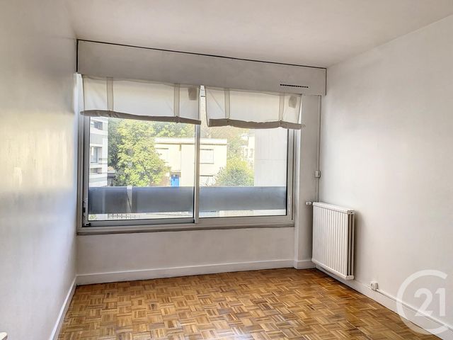 Appartement F4 &agrave; louer - 4 pi&egrave;ces - 97 m2 - St Cloud - 92 - ILE-DE-FRANCE