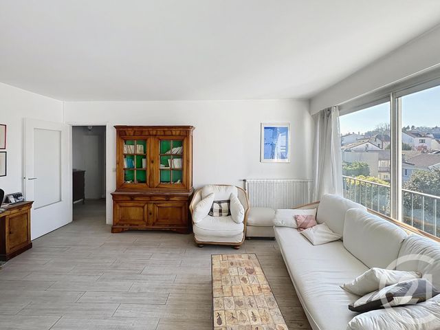 Appartement F5 à vendre - 5 pièces - 92,17 m2 - Garches - 92 - ILE-DE-FRANCE