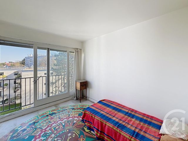 Appartement F5 à vendre - 5 pièces - 92,17 m2 - Garches - 92 - ILE-DE-FRANCE