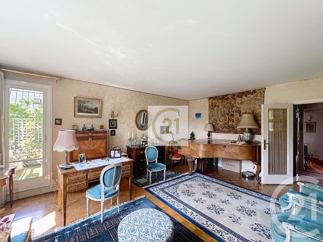 Appartement à vendre - 6 pièces - 166,77 m2 - St Cloud - 92 - ILE-DE-FRANCE