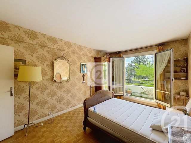 Appartement à vendre - 6 pièces - 166,77 m2 - St Cloud - 92 - ILE-DE-FRANCE