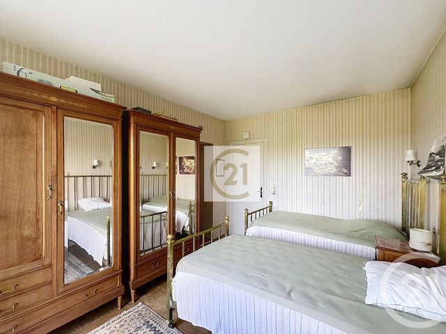 Appartement à vendre - 6 pièces - 166,77 m2 - St Cloud - 92 - ILE-DE-FRANCE