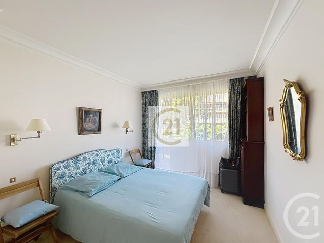 Appartement F4 à vendre - 4 pièces - 107,63 m2 - St Cloud - 92 - ILE-DE-FRANCE