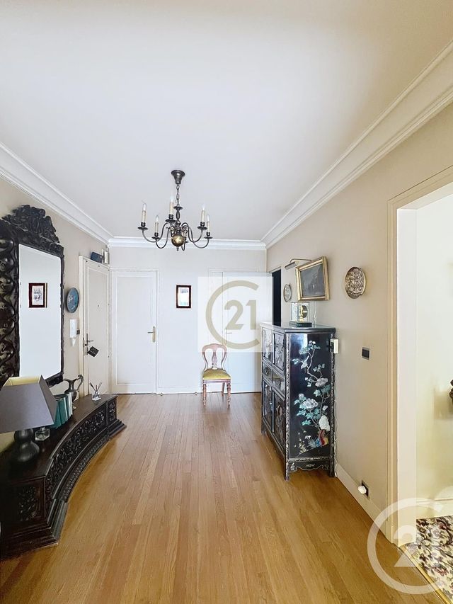 Appartement F4 à vendre - 4 pièces - 107,63 m2 - St Cloud - 92 - ILE-DE-FRANCE