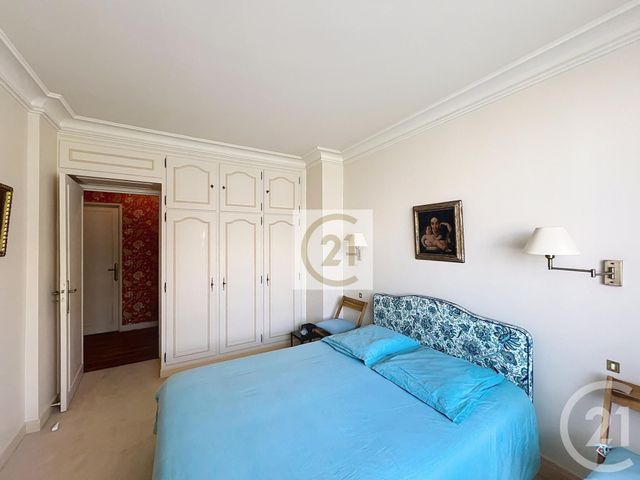 Appartement F4 à vendre - 4 pièces - 107,63 m2 - St Cloud - 92 - ILE-DE-FRANCE