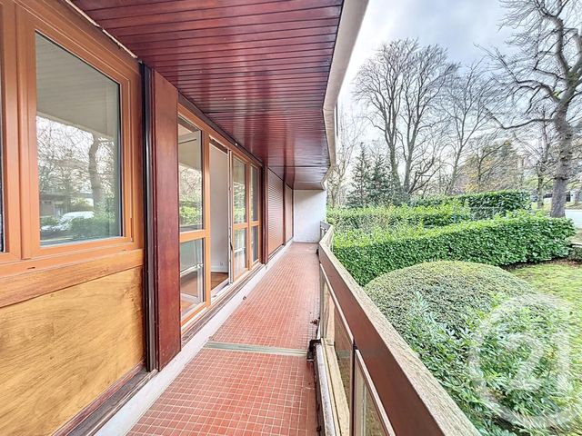 Appartement à louer - 4 pièces - 85,03 m2 - St Cloud - 92 - ILE-DE-FRANCE