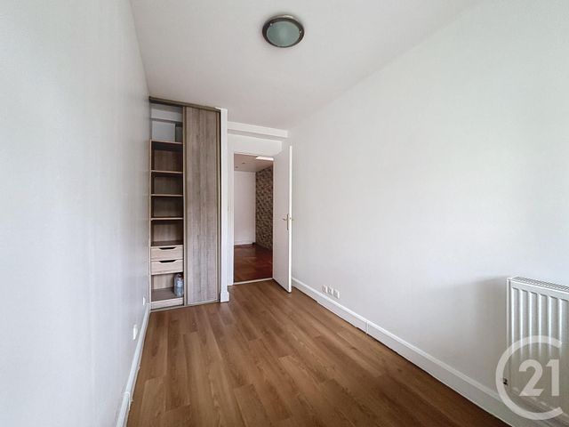 Appartement à louer - 4 pièces - 85,03 m2 - St Cloud - 92 - ILE-DE-FRANCE