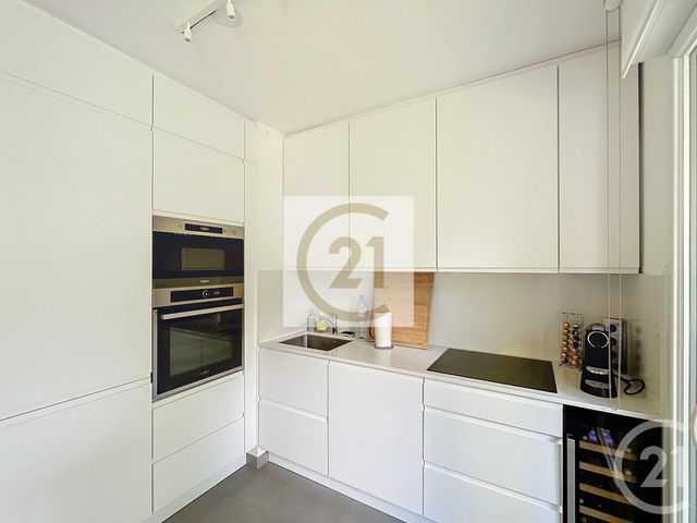 Appartement F3 à louer - 3 pièces - 68,08 m2 - St Cloud - 92 - ILE-DE-FRANCE