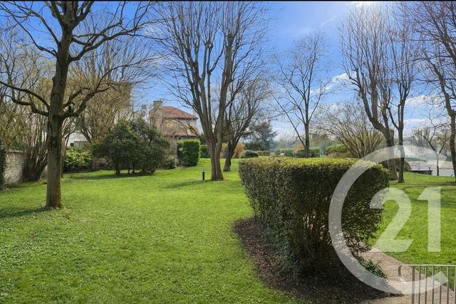 Appartement F6 à louer ST CLOUD