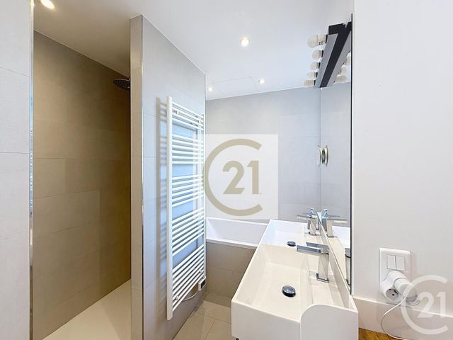 Appartement F5 &agrave; louer - 5 pi&egrave;ces - 103 m2 - St Cloud - 92 - ILE-DE-FRANCE