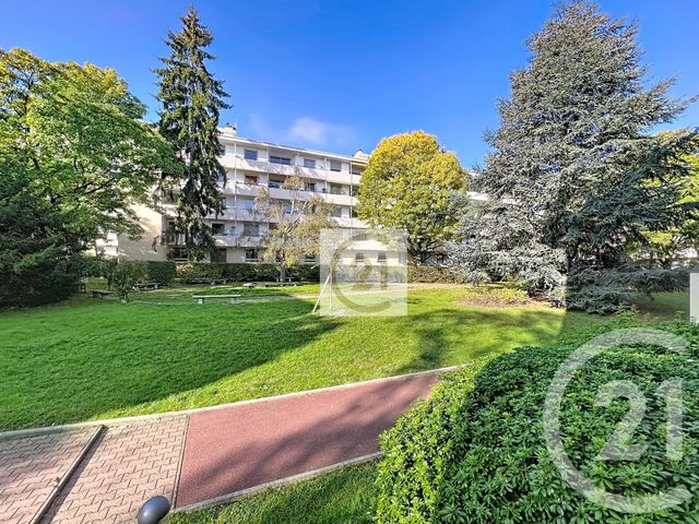 Appartement F5 &agrave; vendre - 5 pi&egrave;ces - 94 m2 - St Cloud - 92 - ILE-DE-FRANCE