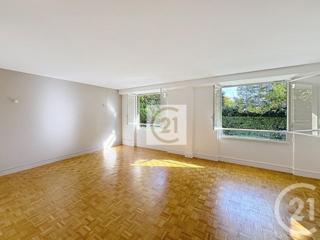 Appartement F5 à vendre - 5 pièces - 94 m2 - St Cloud - 92 - ILE-DE-FRANCE