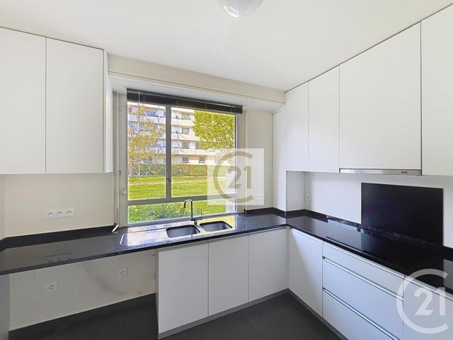 Appartement F5 à vendre - 5 pièces - 94 m2 - St Cloud - 92 - ILE-DE-FRANCE