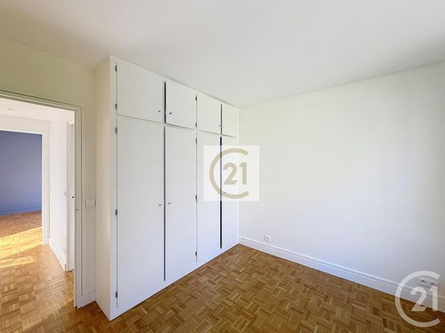 Appartement F5 à vendre - 5 pièces - 94 m2 - St Cloud - 92 - ILE-DE-FRANCE