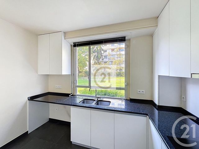 Appartement F5 à vendre - 5 pièces - 94 m2 - St Cloud - 92 - ILE-DE-FRANCE