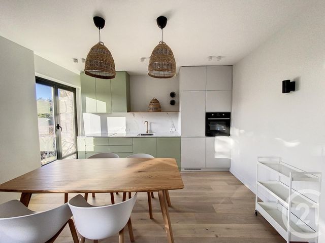 Appartement F2 à louer - 2 pièces - 51,38 m2 - St Cloud - 92 - ILE-DE-FRANCE