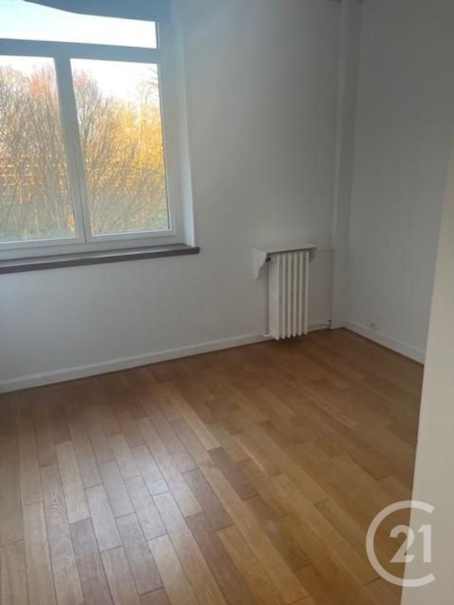 Appartement F2 &agrave; louer - 2 pi&egrave;ces - 50,05 m2 - St Cloud - 92 - ILE-DE-FRANCE
