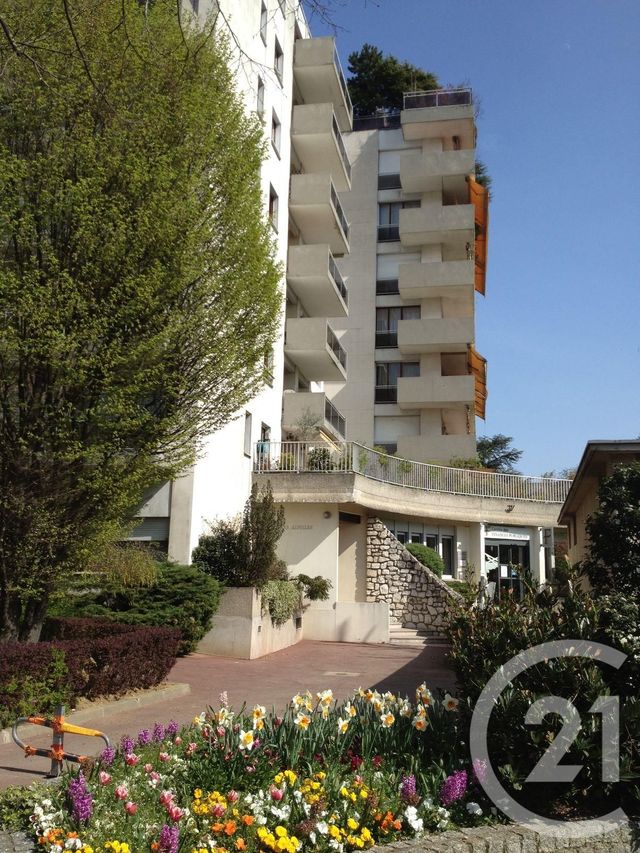 Appartement Autre à louer - 3 pièces - 62,50 m2 - St Cloud - 92 - ILE-DE-FRANCE