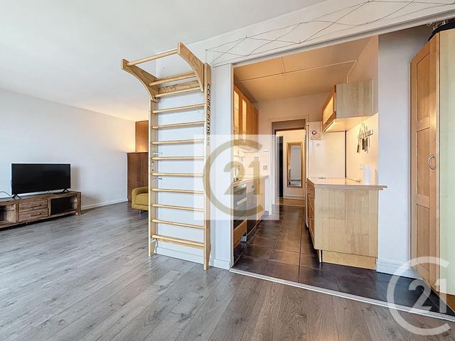 Appartement F3 à louer - 3 pièces - 60,04 m2 - St Cloud - 92 - ILE-DE-FRANCE