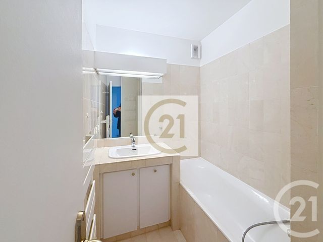 Appartement F3 &agrave; louer - 3 pi&egrave;ces - 76,97 m2 - La Celle St Cloud - 78 - ILE-DE-FRANCE