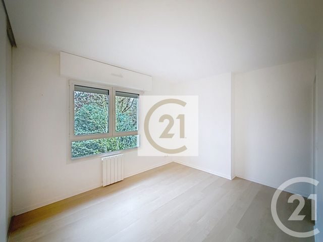 Appartement F3 &agrave; louer - 3 pi&egrave;ces - 76,97 m2 - La Celle St Cloud - 78 - ILE-DE-FRANCE