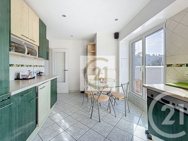 Appartement F5 &agrave; louer - 5 pi&egrave;ces - 130 m2 - St Cloud - 92 - ILE-DE-FRANCE