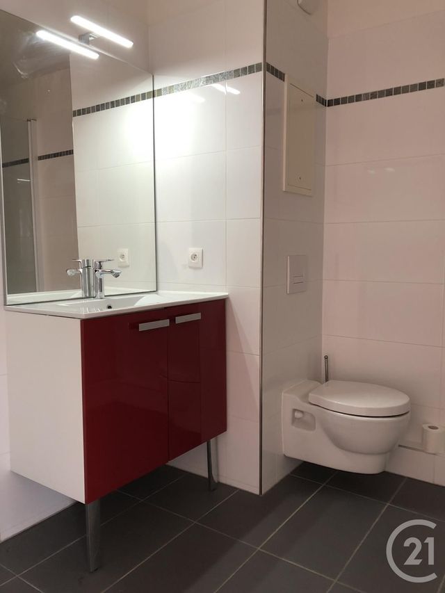 Appartement F2 &agrave; louer - 2 pi&egrave;ces - 42,50 m2 - St Cloud - 92 - ILE-DE-FRANCE