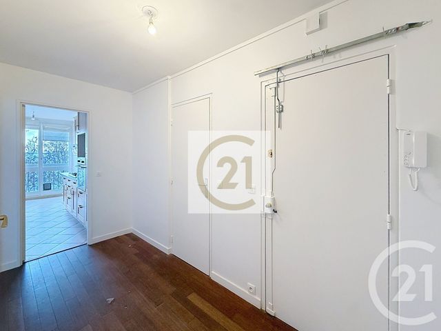 Appartement F5 &agrave; louer - 5 pi&egrave;ces - 98,47 m2 - Garches - 92 - ILE-DE-FRANCE