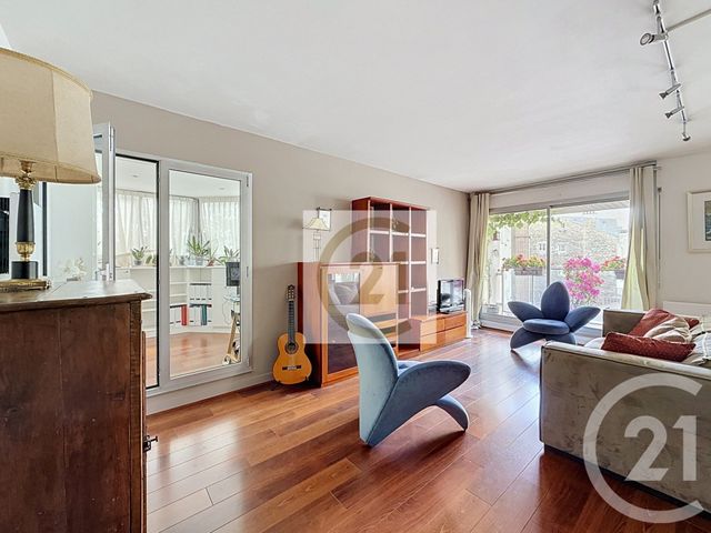 Appartement F4 &agrave; louer - 4 pi&egrave;ces - 92 m2 - St Cloud - 92 - ILE-DE-FRANCE