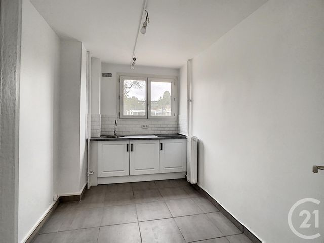 Appartement F2 &agrave; louer - 2 pi&egrave;ces - 54,44 m2 - St Cloud - 92 - ILE-DE-FRANCE