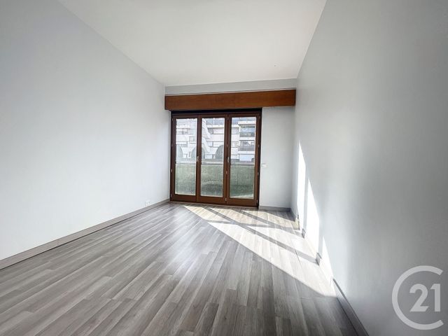 Appartement F3 &agrave; louer - 3 pi&egrave;ces - 74,80 m2 - St Cloud - 92 - ILE-DE-FRANCE