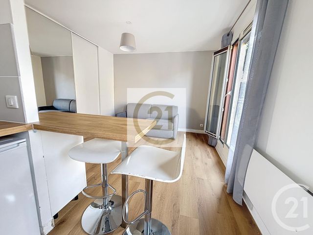 Appartement F1 &agrave; louer - 1 pi&egrave;ce - 24,36 m2 - St Cloud - 92 - ILE-DE-FRANCE