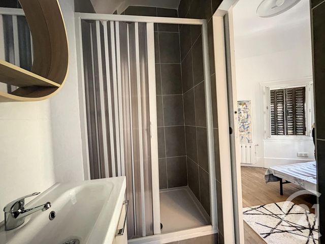 Maison &agrave; louer - 2 pi&egrave;ces - 25,77 m2 - St Cloud - 92 - ILE-DE-FRANCE